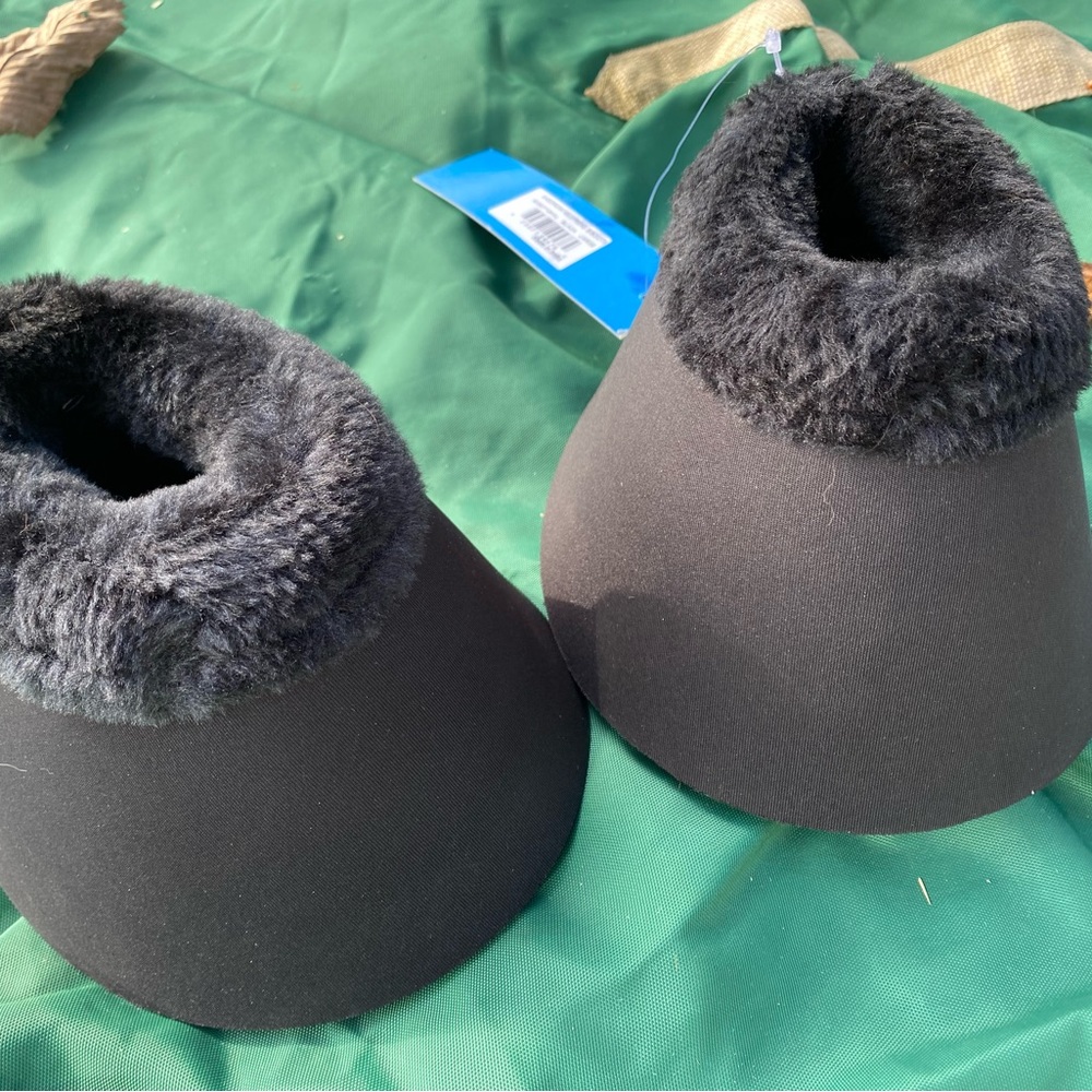 Shedrow Neoprene Bell Boots